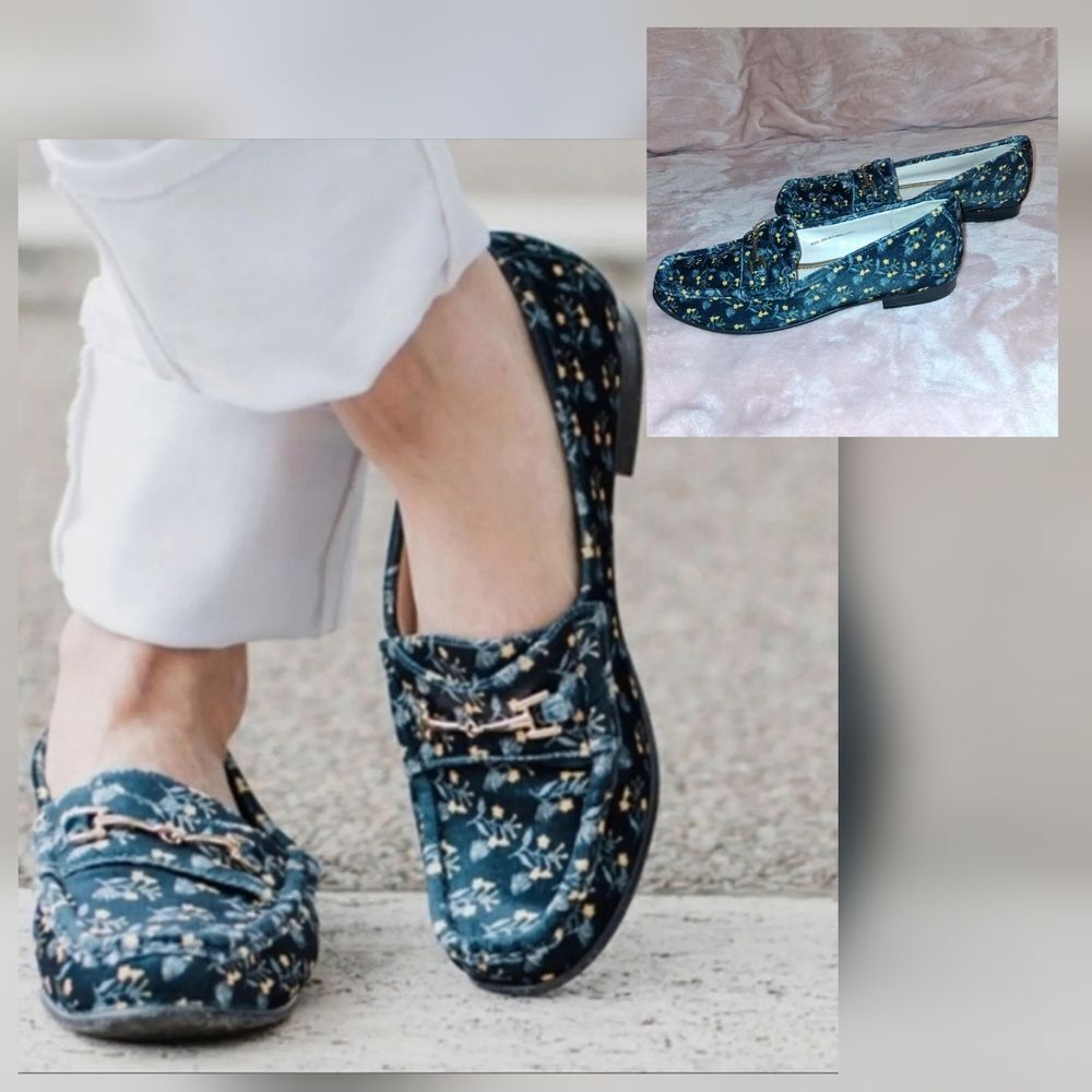 CAbi Floral Blue & Yellow Loafers Size 9M